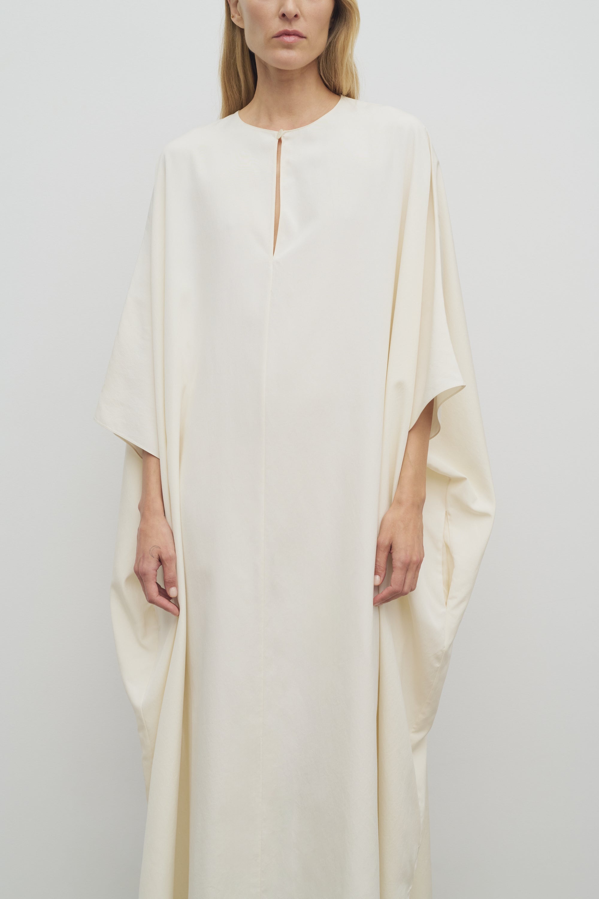 Nicas Dress in Silk - 6