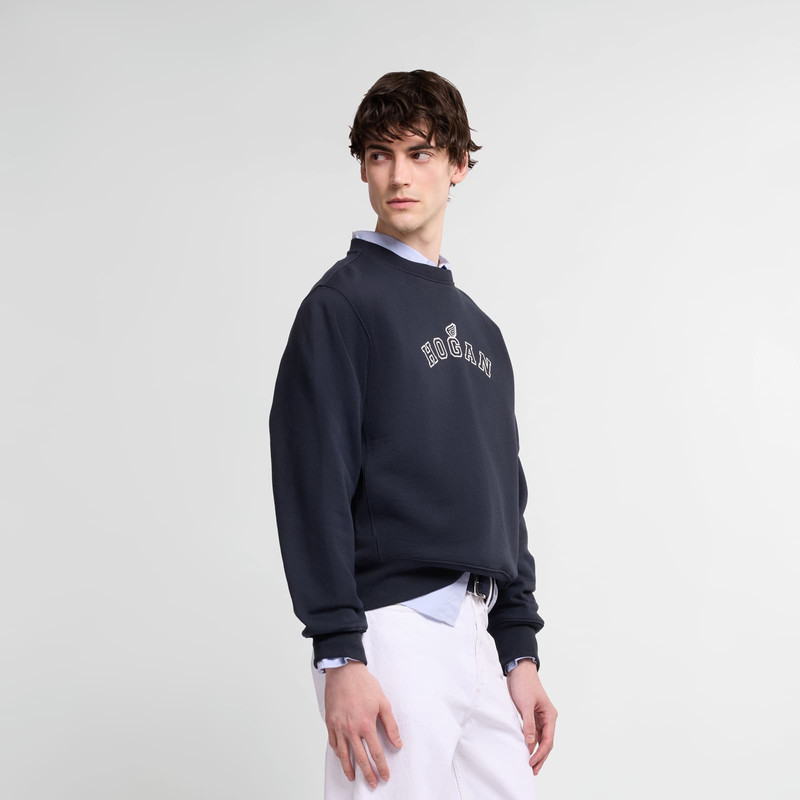 Round-neck sweatshirt in cotton 7