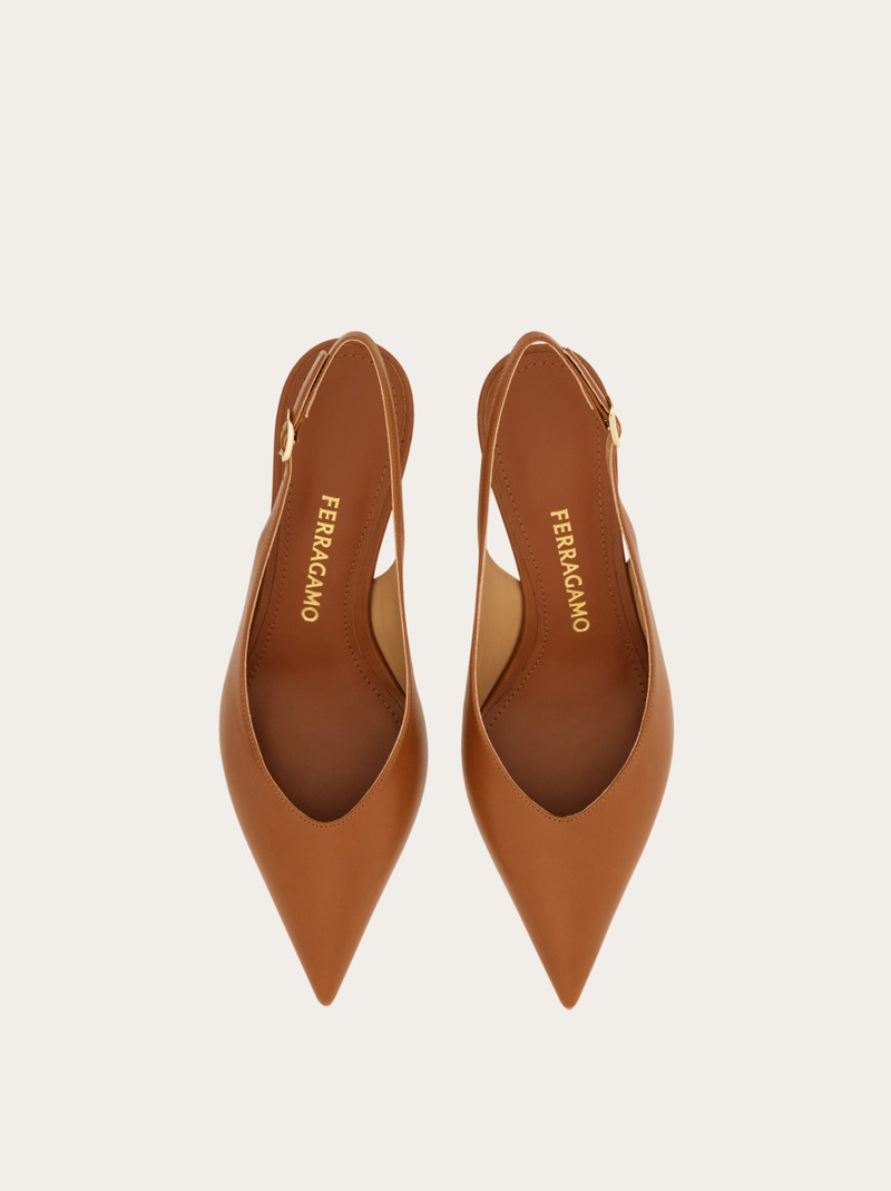 FERRAGAMO S-shaped heel slingback outlook