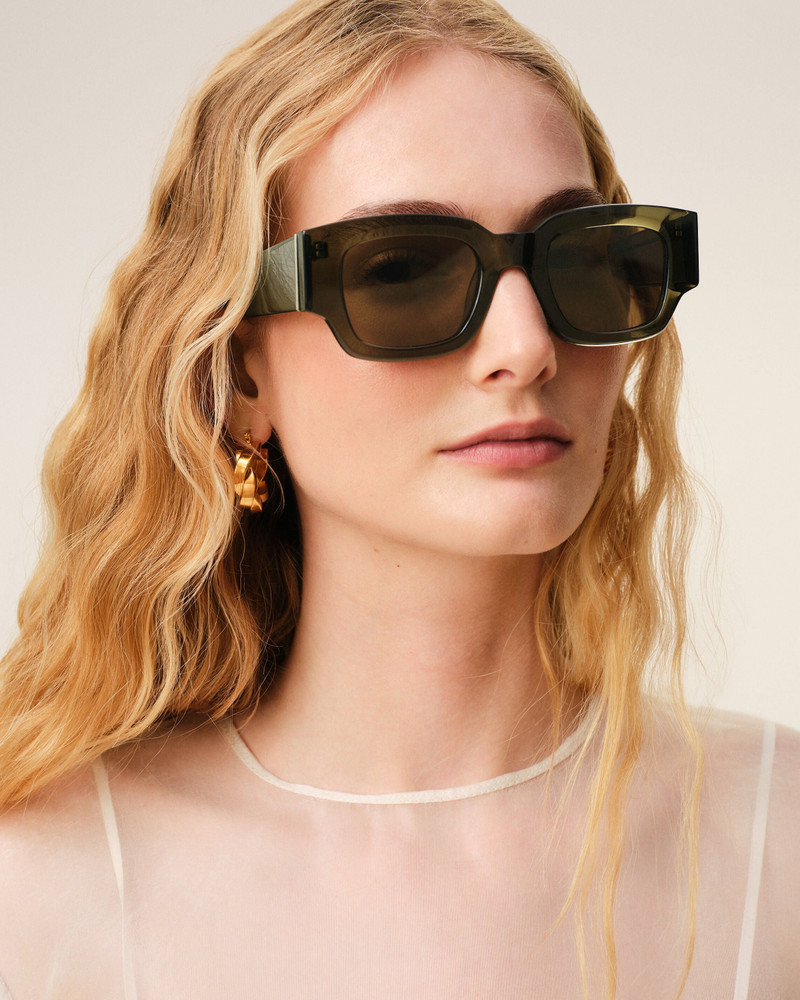 AMI Paris GREEN 75001 SUNGLASSES outlook