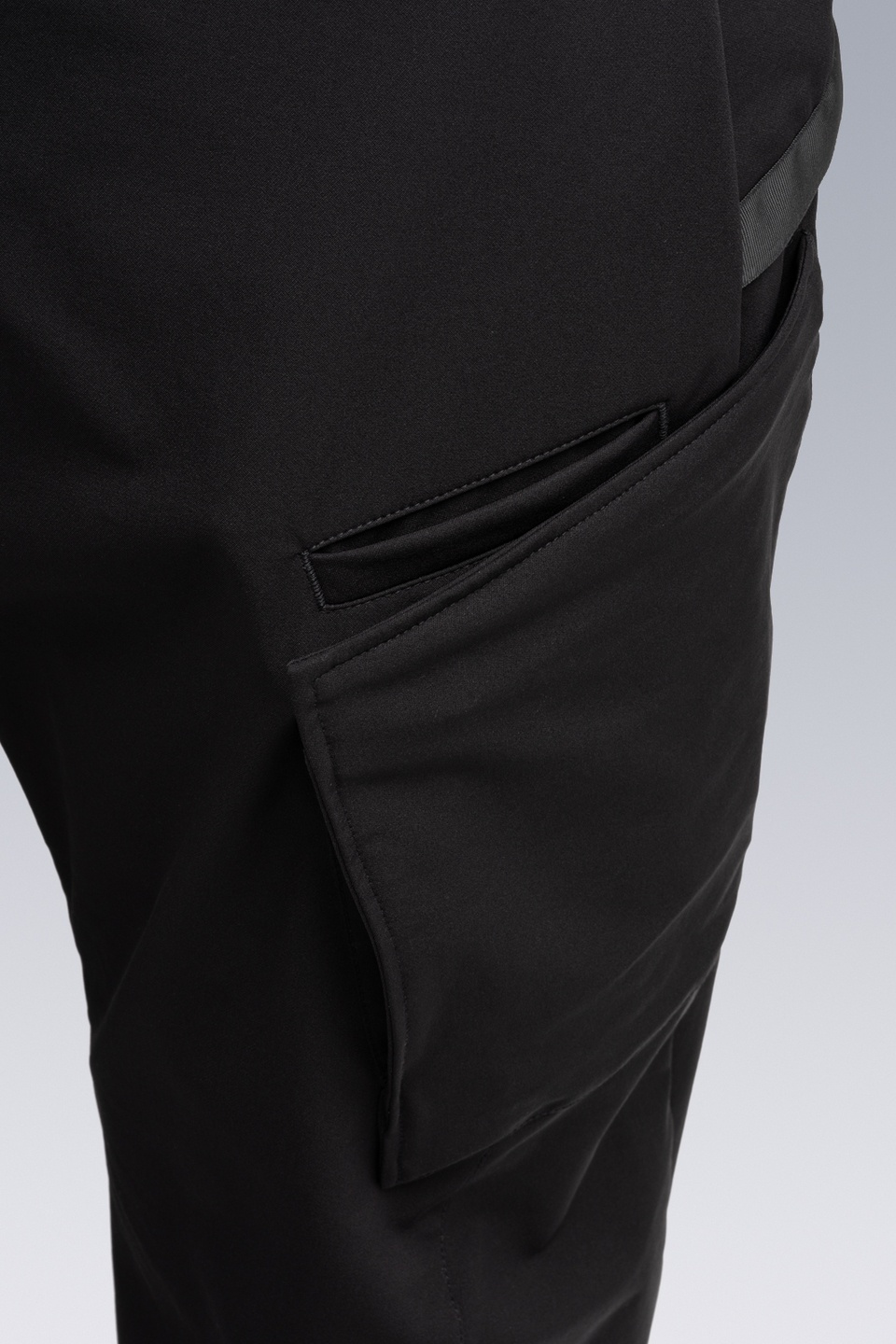 P37-DS schoeller® Dryskin™ Articulated Cargo Trouser Black - 20