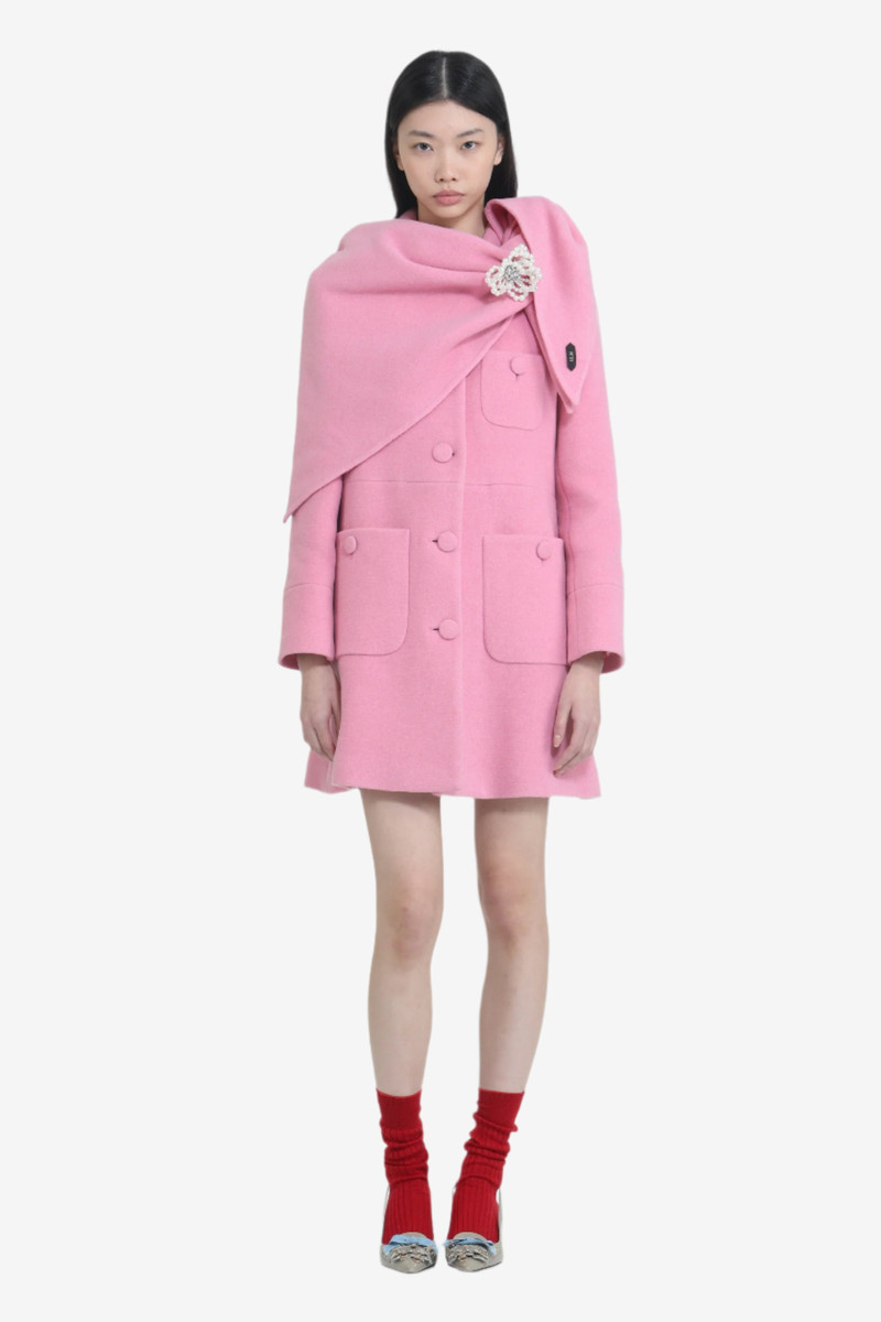 SHORT COAT WITH LARGE BUTTONS AND ROUNDED COLLAR 1