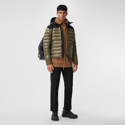 Burberry Location Print Hooded Puffer Jacket outlook