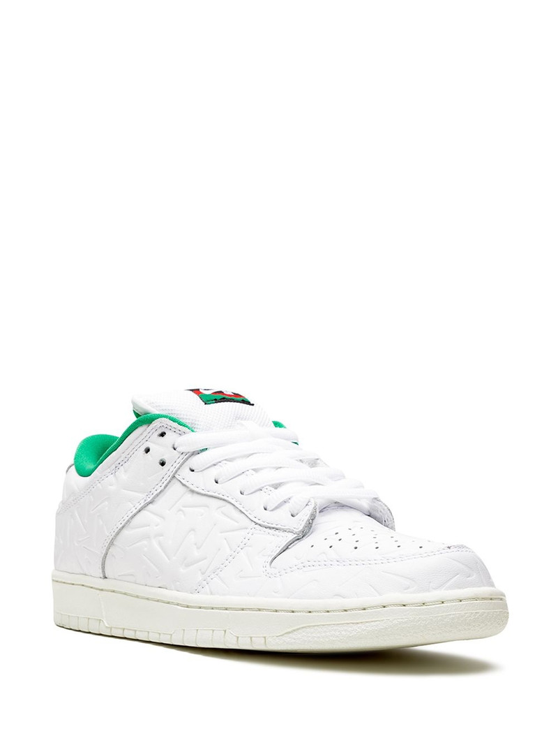 Nike x Ben-G SB Dunk Low OG SQ 2 sneakers outlook