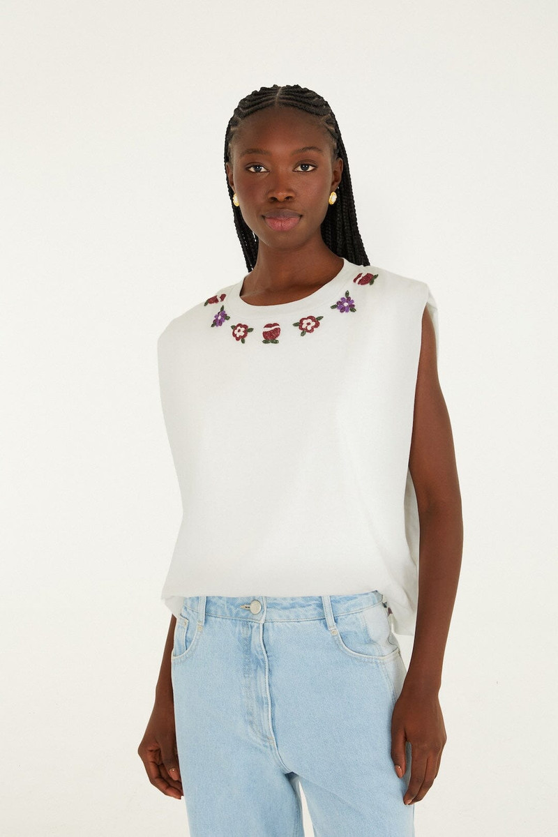 Off-White Beaded Flowers T-Shirt 1