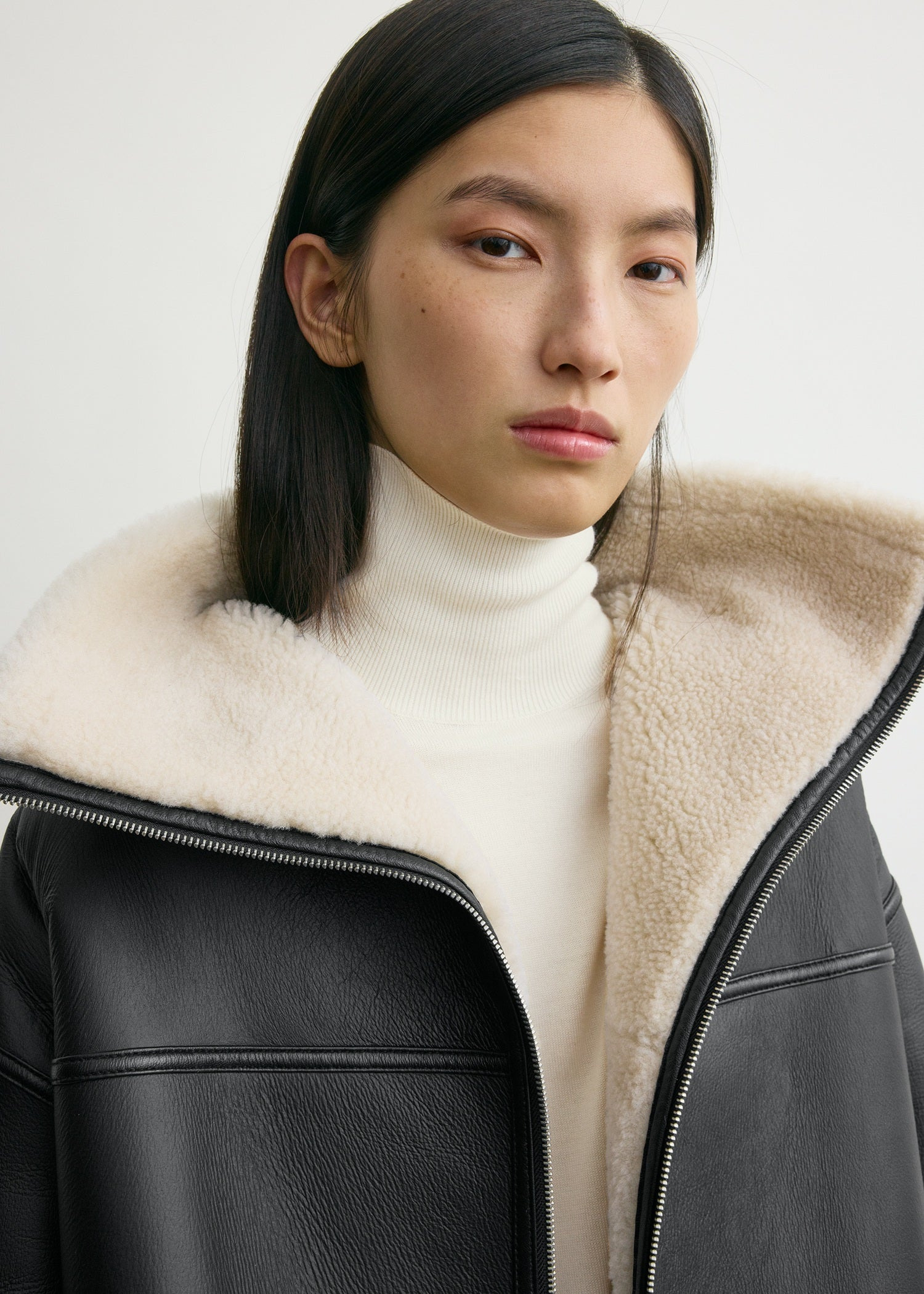 Signature shearling jacket black/off-white - 6