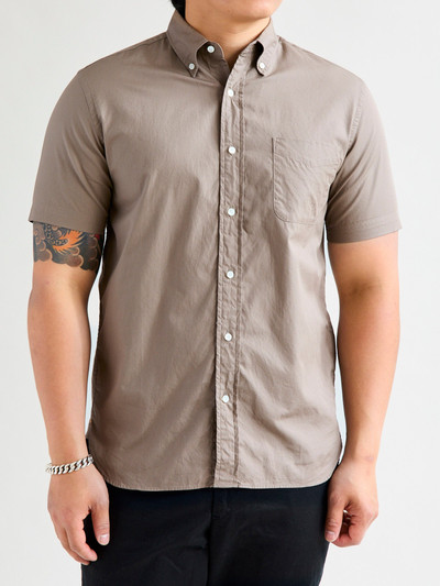 BEAMS PLUS Broad Cloth Short Sleeve Button-Down Shirt in Beige outlook