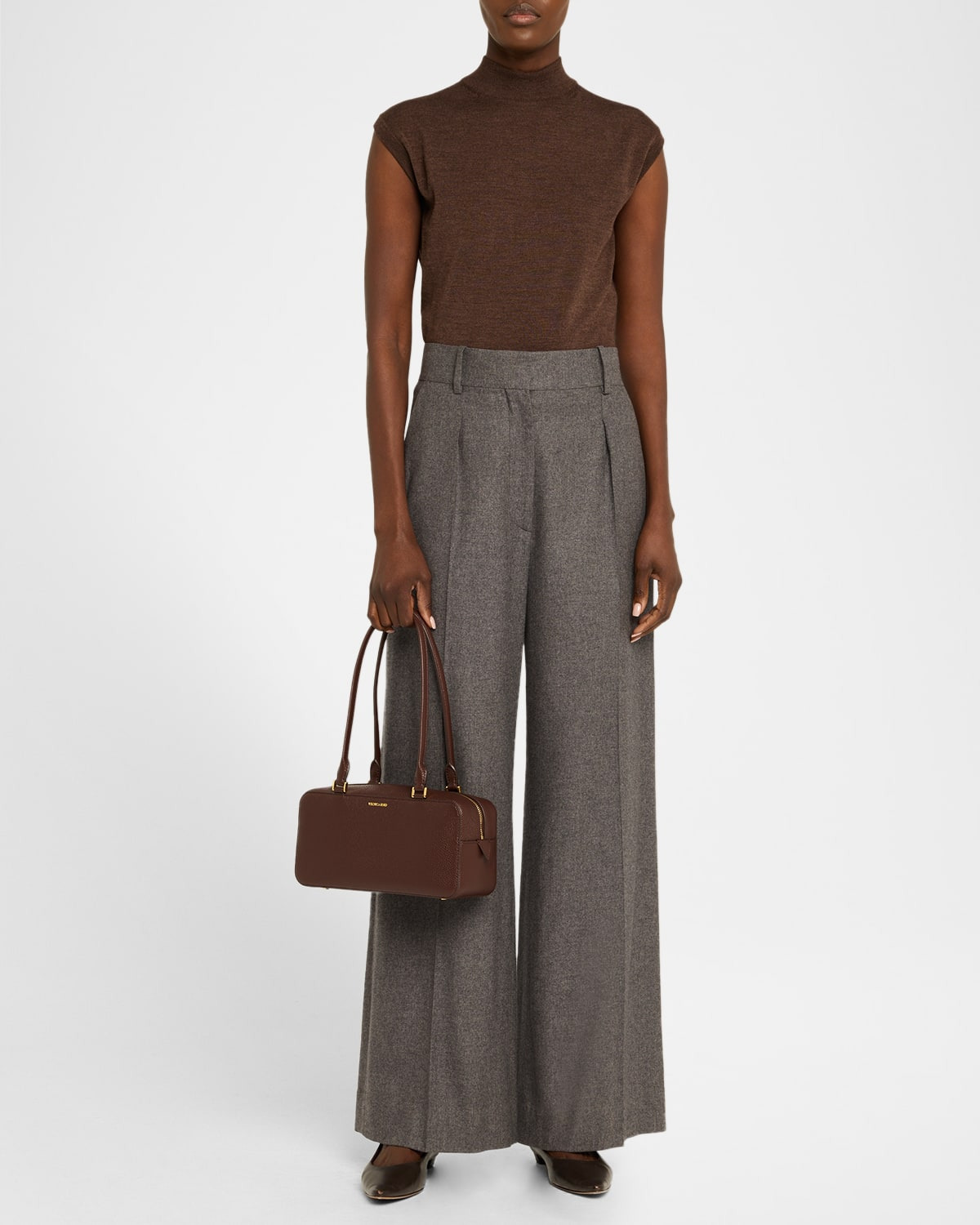 Boxy Grain Leather Shoulder Bag - 6