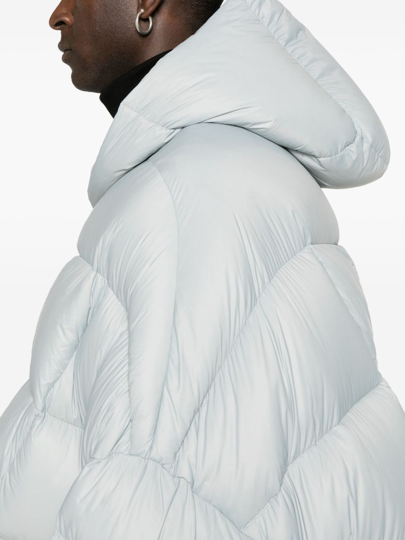 Jumbo Hooded Peter coat 5