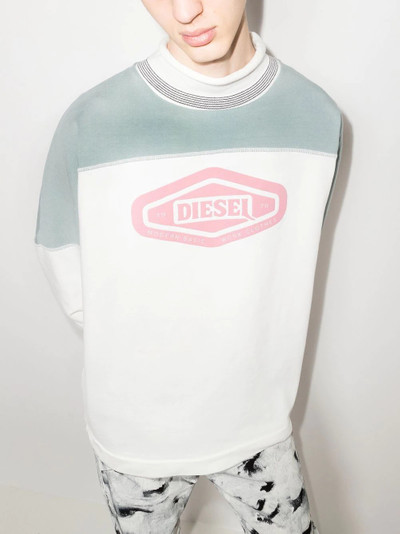 Diesel logo-print sweatshirt outlook