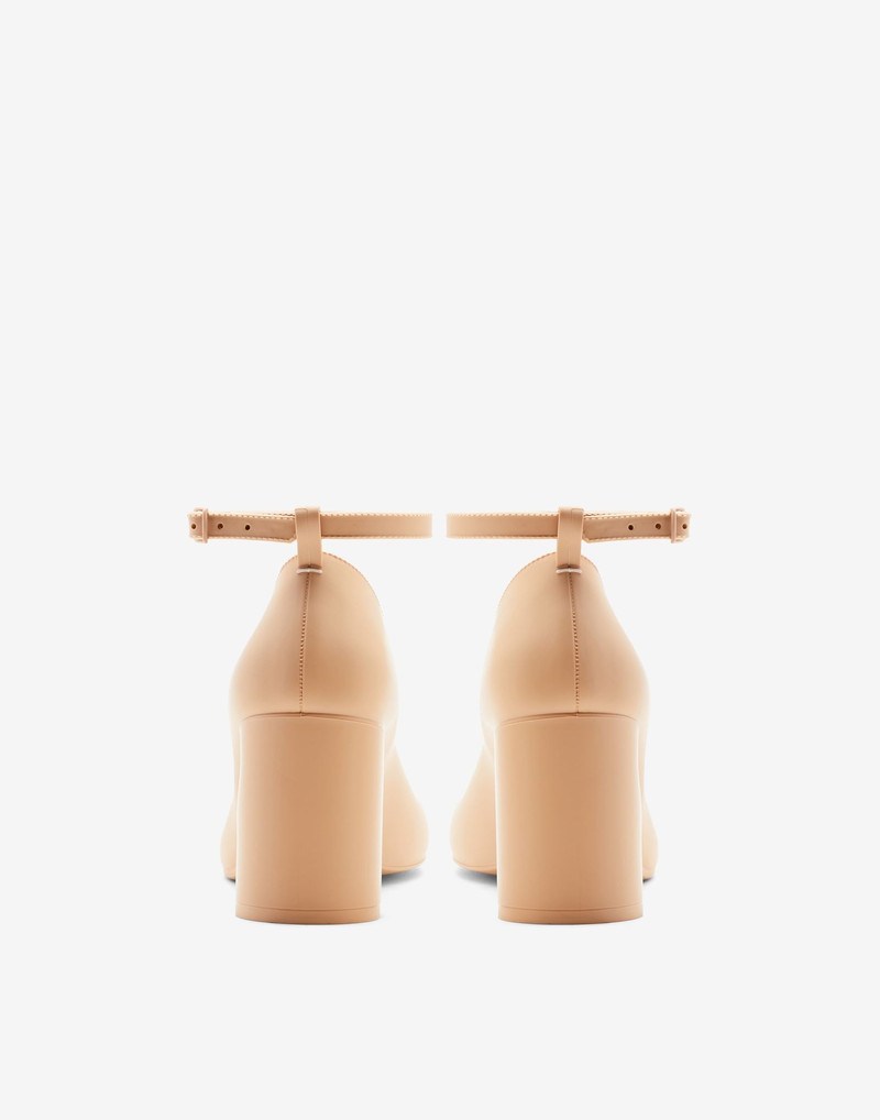 Maison Margiela Tabi Mary-Jane pumps outlook