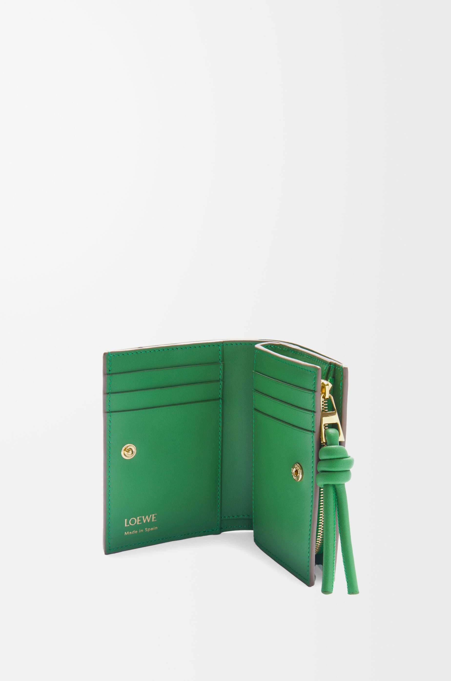 Knot compact wallet in shiny nappa calfskin - 3