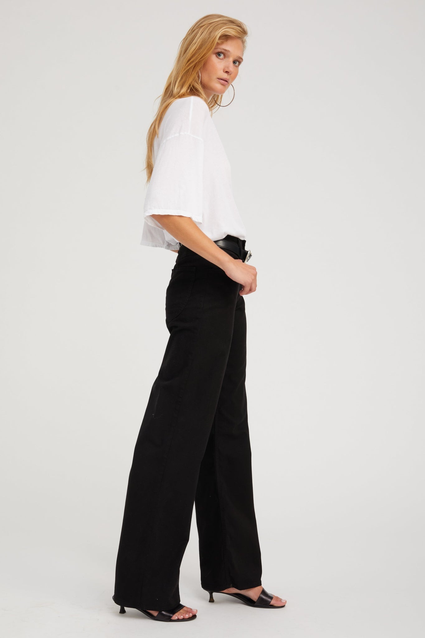 BLACK MID-RISE WIDE LEG TWILL PANT - 3