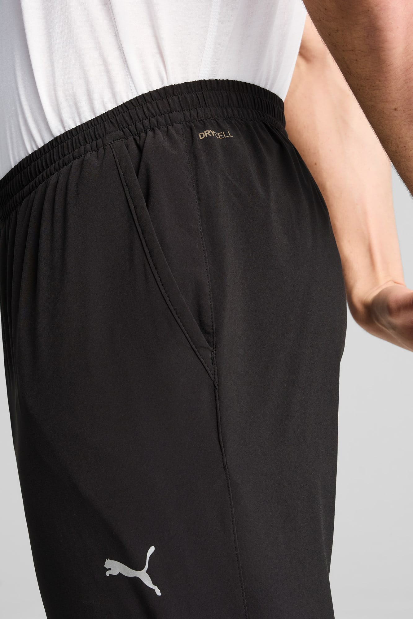 RUN VELOCITY TAPERED PANT Men - 7