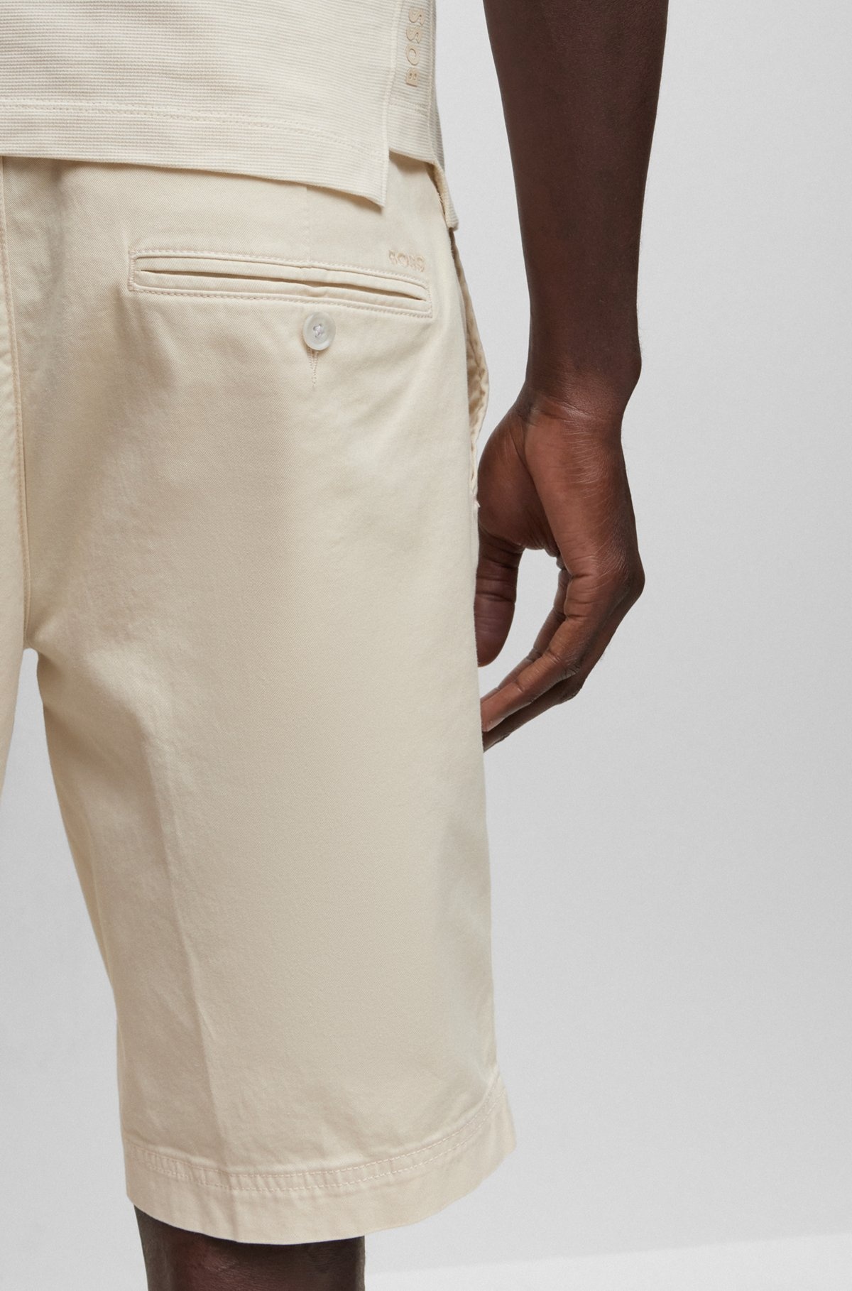 SLIM-FIT SHORTS IN STRETCH-COTTON GABARDINE - 5