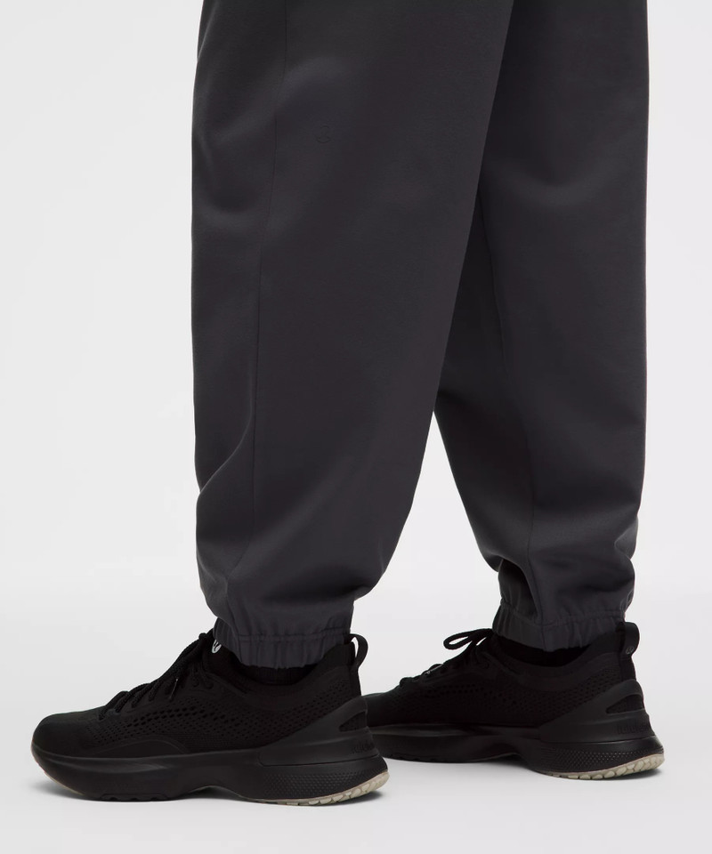 Heavyweight Soft Jersey Relaxed-Fit Jogger *Shorter 7