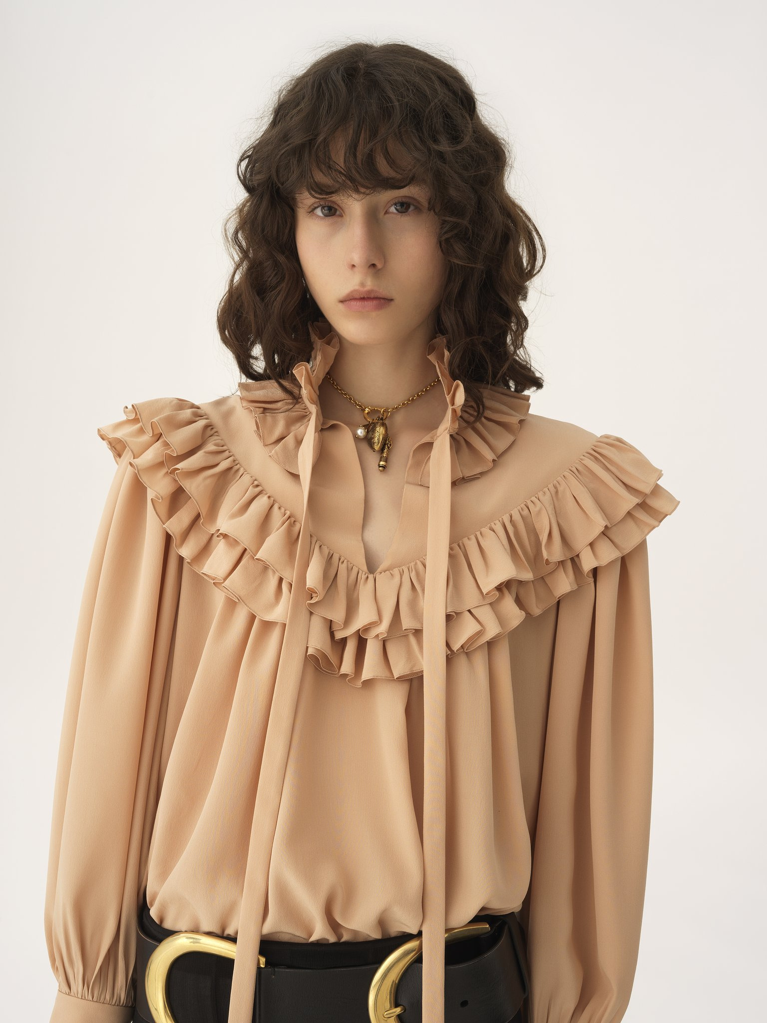 OVERSIZED RUFFLE TOP IN CRÊPE DE CHINE - 7