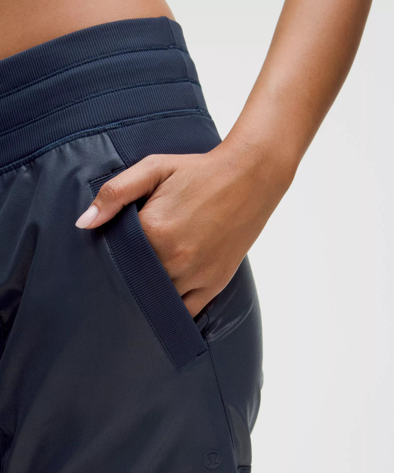 Dance Studio Mid-Rise Pant *Shine 5