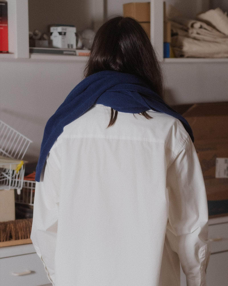 BASERANGE Whit Scarf - Recycled Cashmere outlook