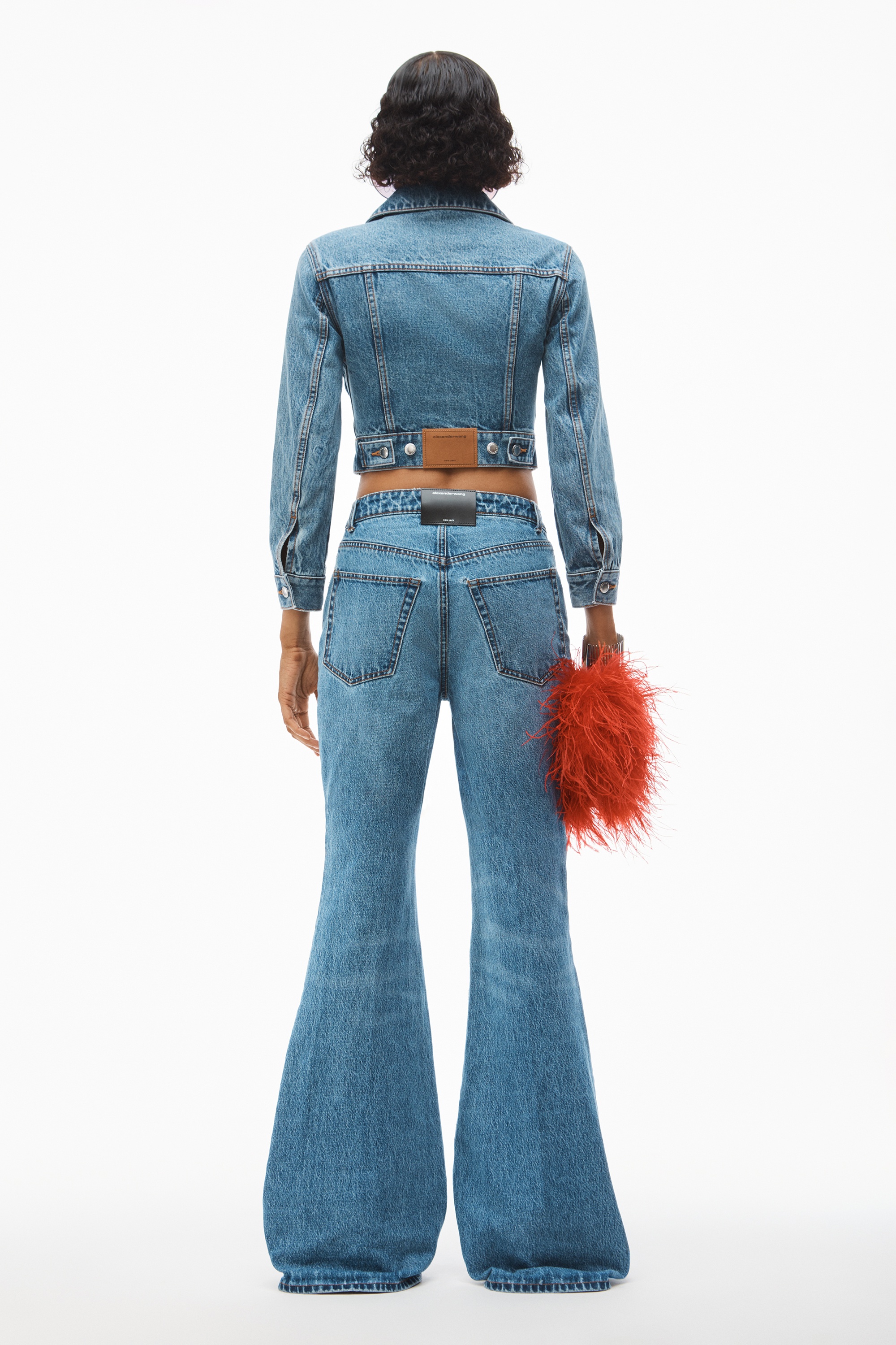 SCOOP FRONT FLARE JEAN IN DENIM - 4