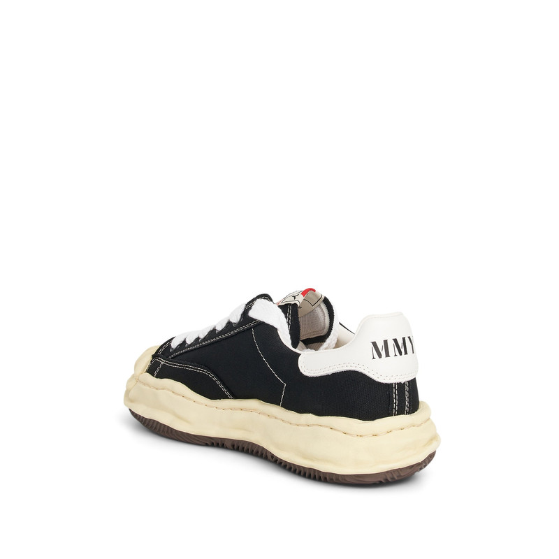 Maison MIHARAYASUHIRO Blakey OG Vintage Low Top Sneaker in Black/White outlook