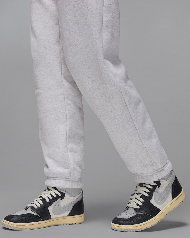 Jordan Flight Fleece Women's Pants 4