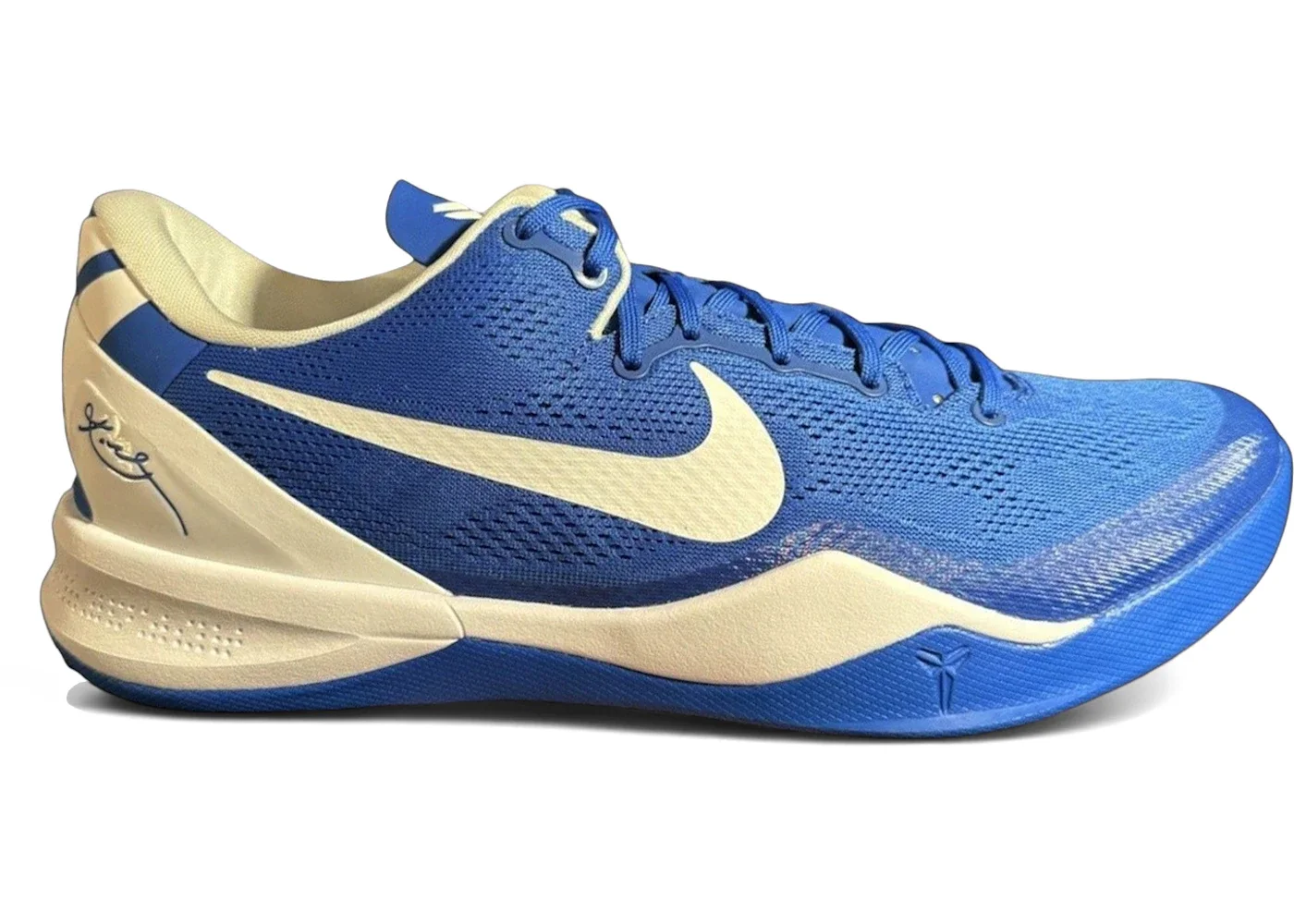 Nike Kobe 8 Protro Kentucky Wildcats Away PE - 1