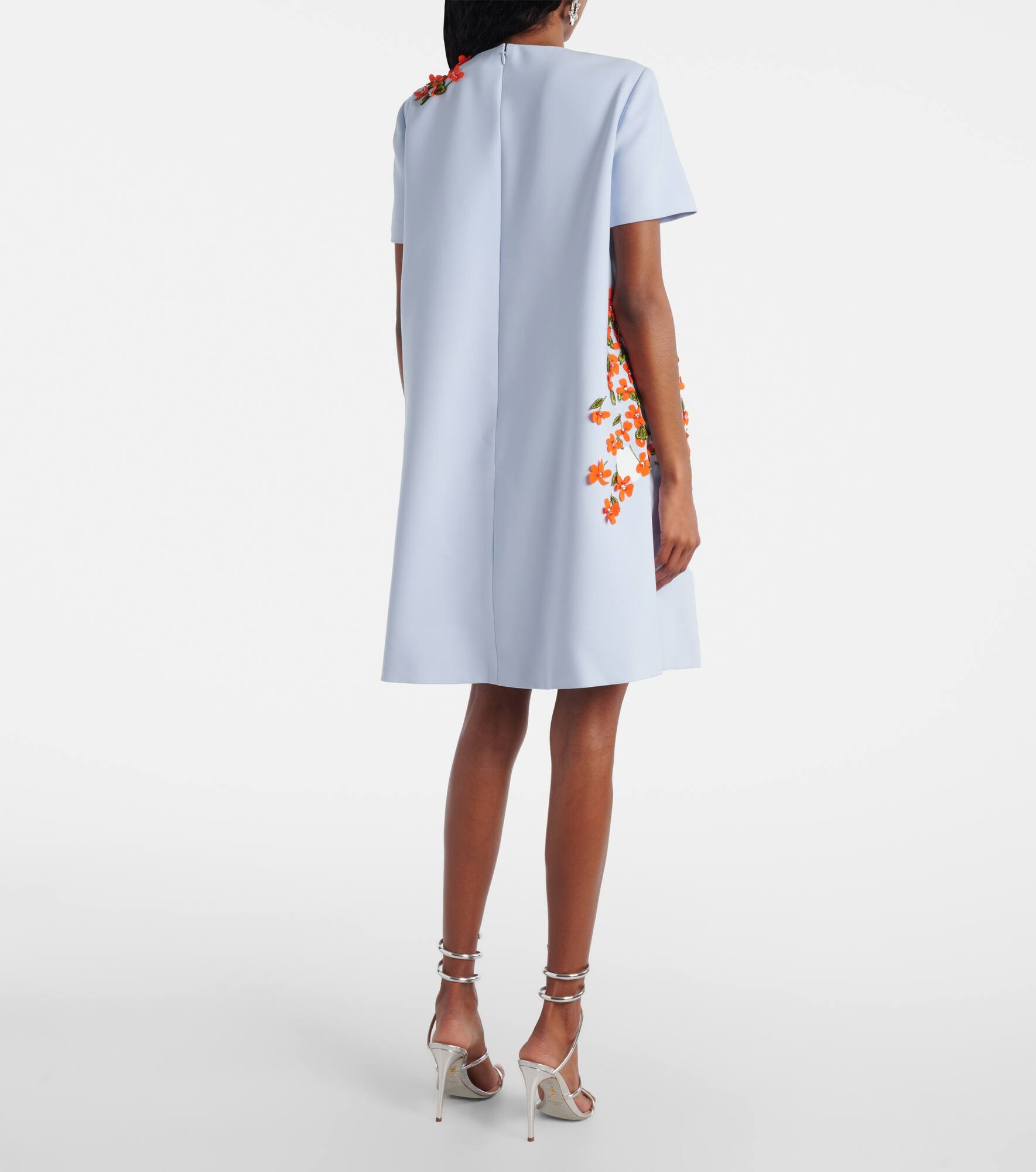 Floral-appliqué crêpe shift dress - 3