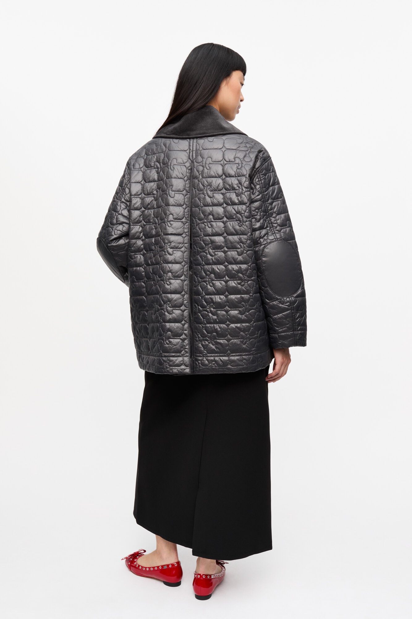 BLACK SHINY QUILT MIDI JACKET - 3