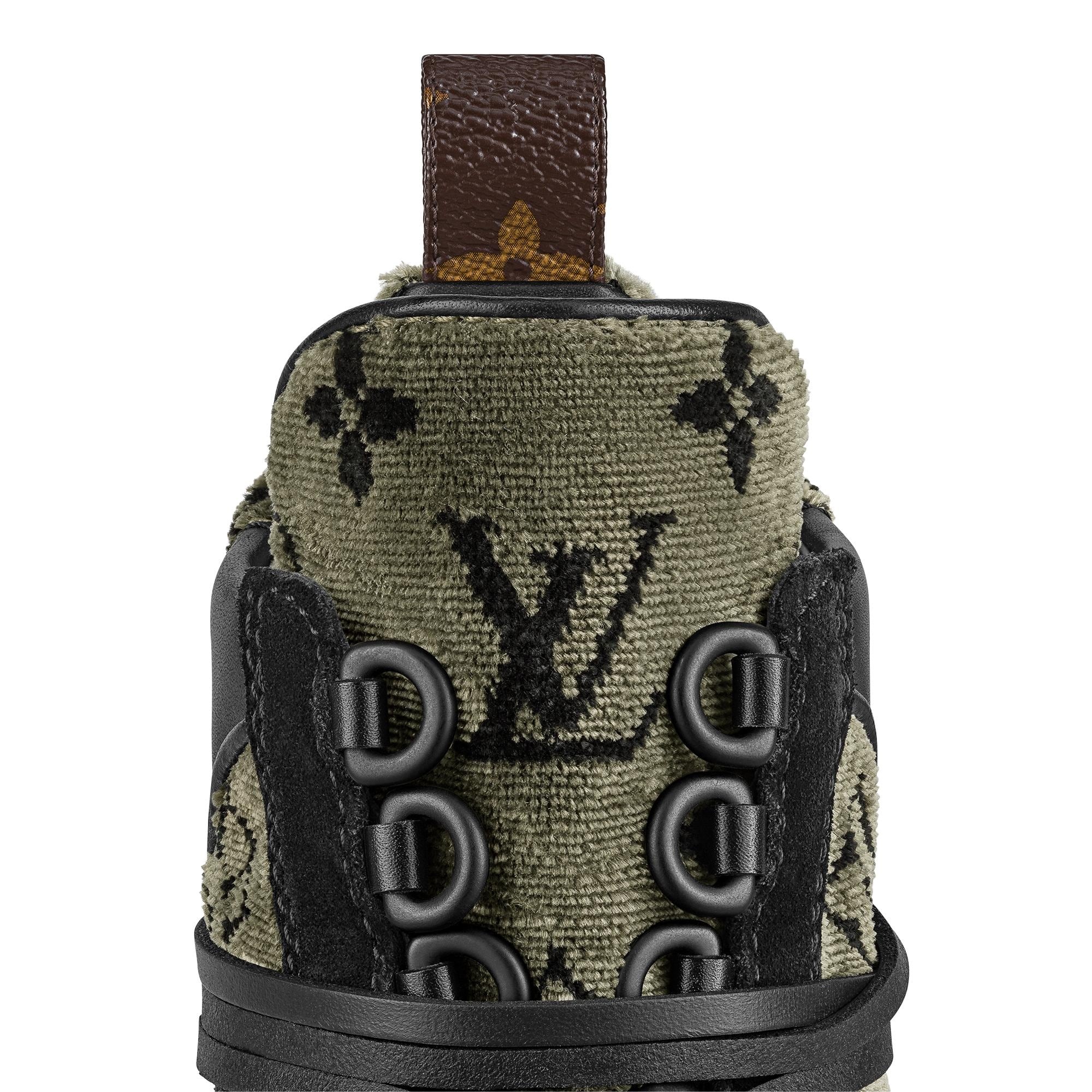 Laureate Platform Desert Boot - 5