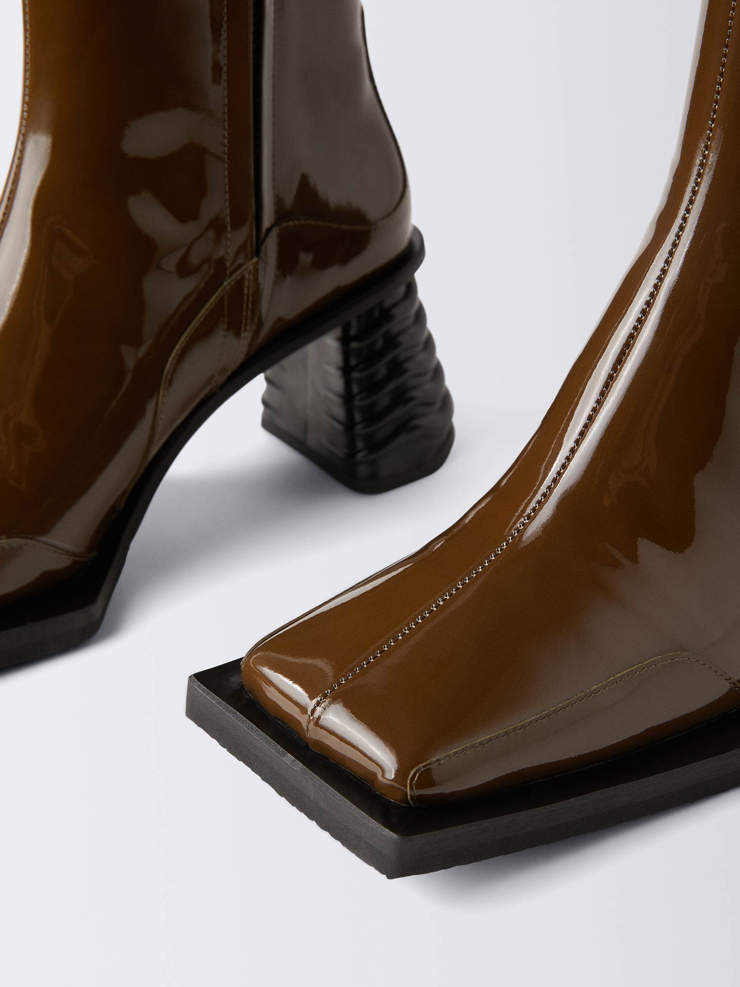 EYTYS Gaia Boots | eytys | REVERSIBLE