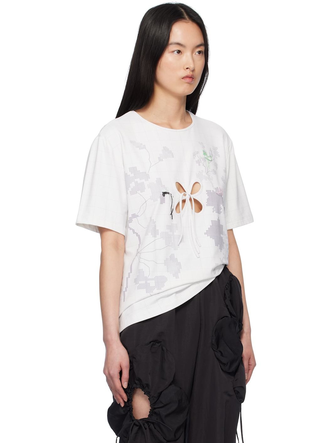 White Embroidery Scheme Petal T-shirt - 2