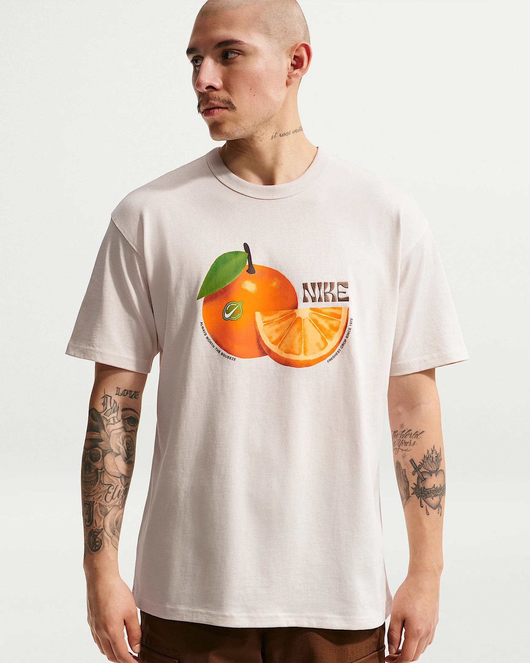 Nike Sportswear Premium Essentials T-Shirt - 1