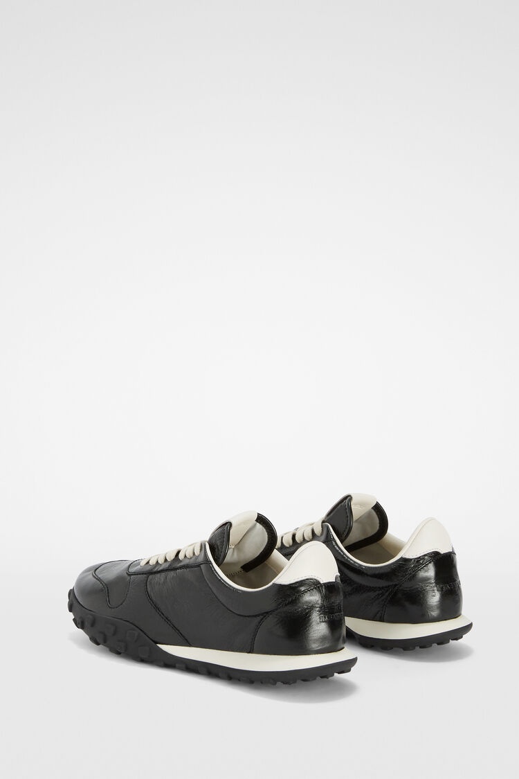 Moon Sneaker - 4