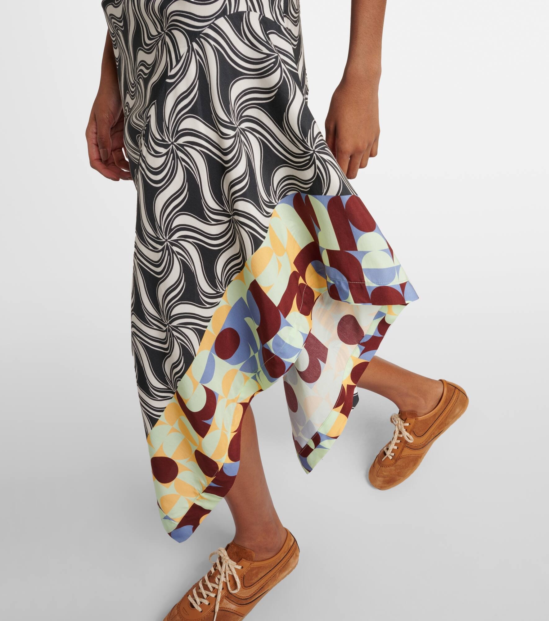 Printed asymmetric midi dress - 5