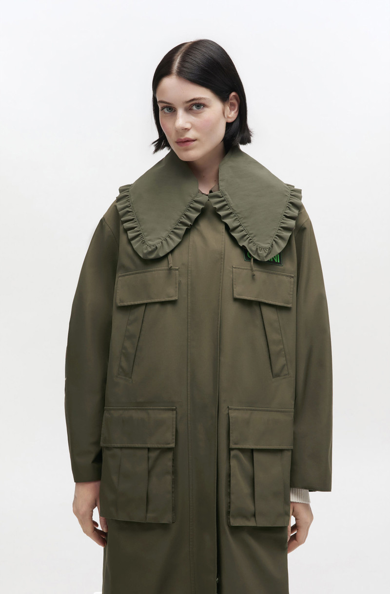 LONG COAT IN GREEN 5