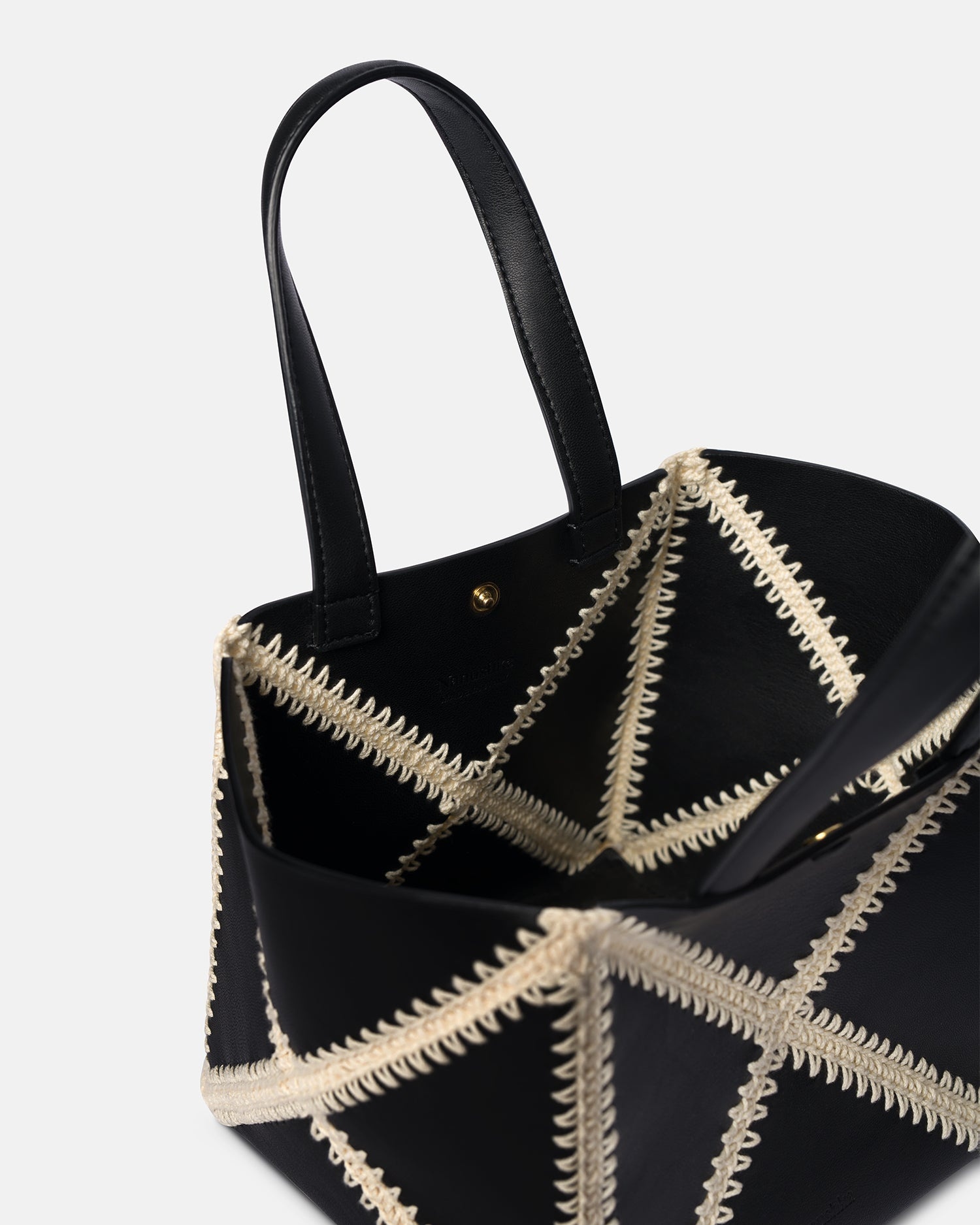 Alt Nappa Crochet Bag - 3