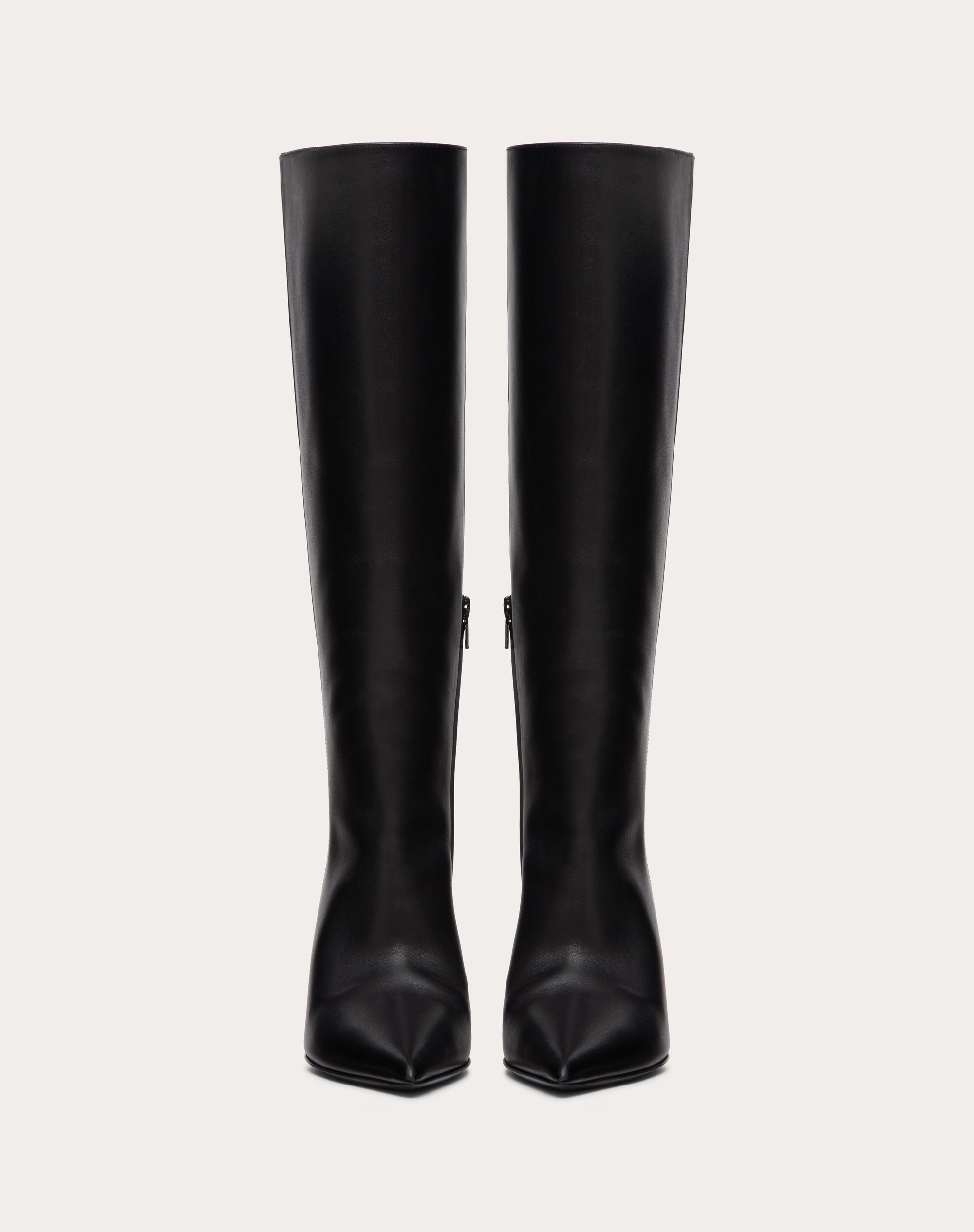 ROCKSTUD CALFSKIN BOOT 90 MM - 4