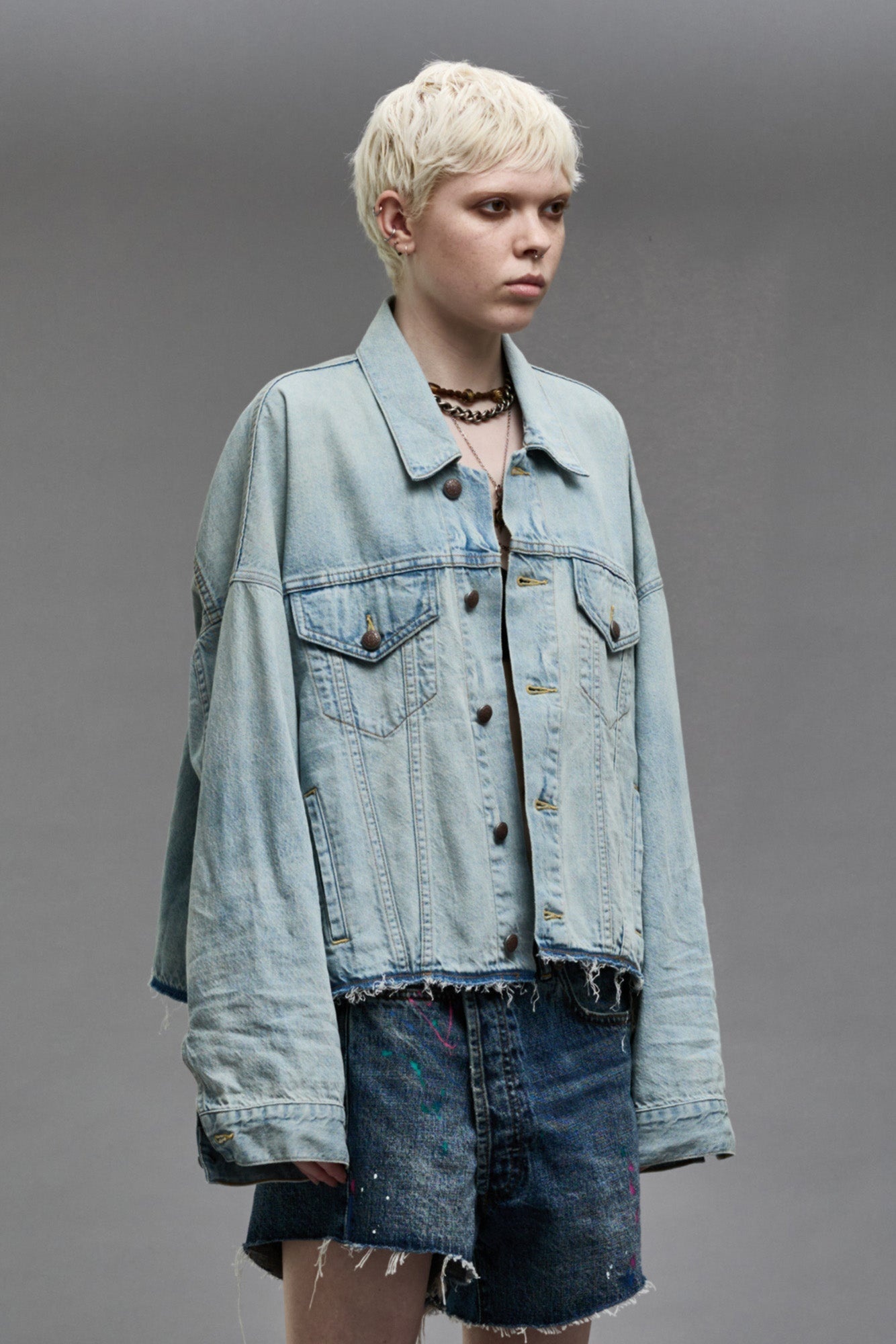 OVERSIZED CUT-OFF TRUCKER JACKET - LENNON BLUE - 4