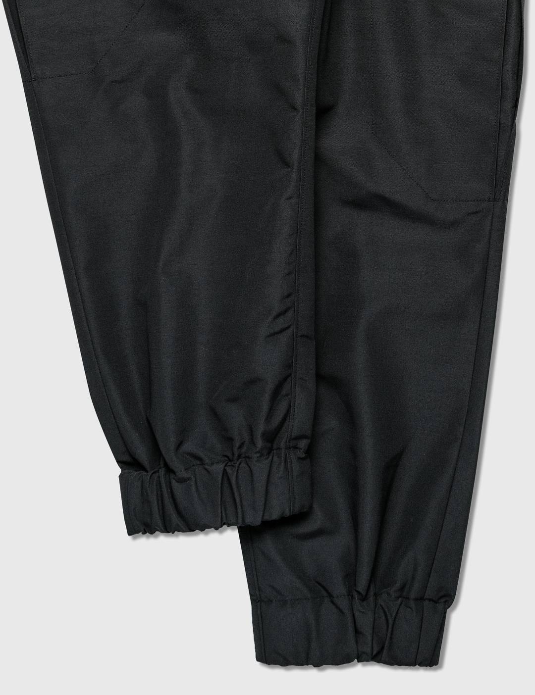 Classic Winter Nylon Cargo Pants - 7