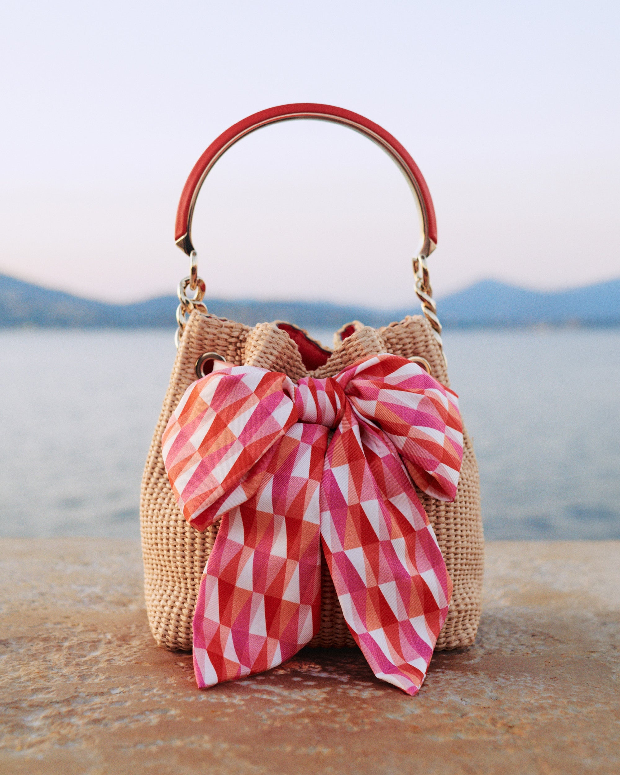 Small Bon Bon Bow-Detail Raffia Shoulder Bag - 2
