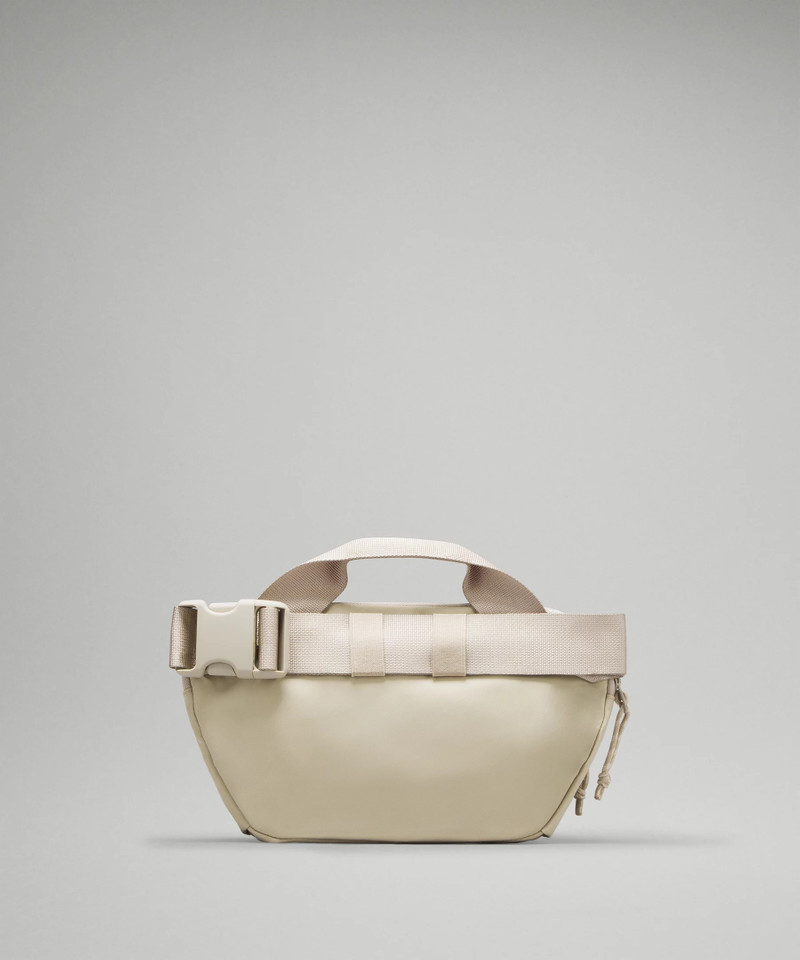 All Day Essentials Belt Bag 2.5L 3