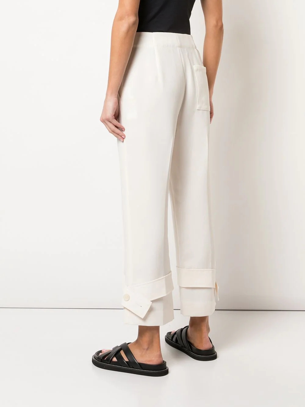 belted-cuff cropped trousers - 4