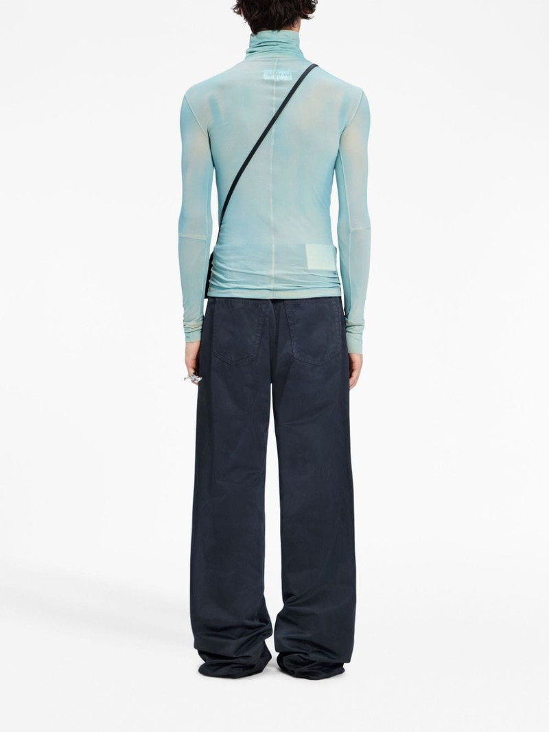high-neck stretch-design top 4