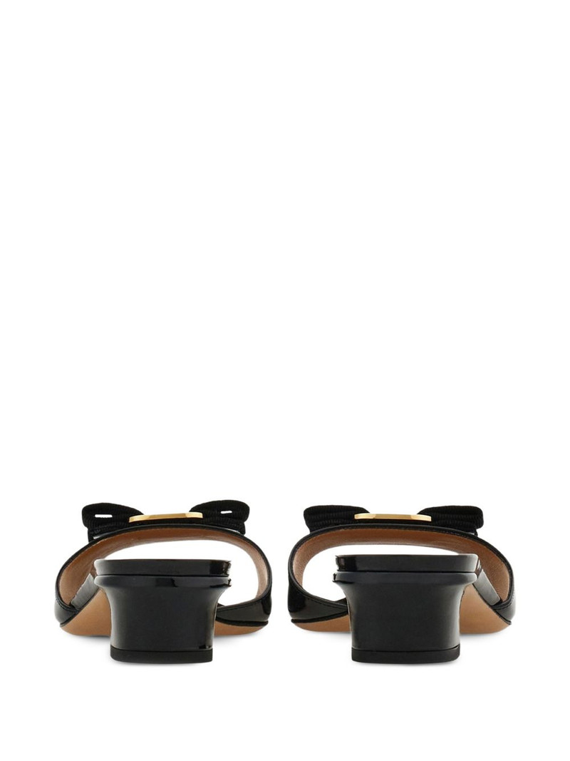 FERRAGAMO Vara bow-detail sandals outlook