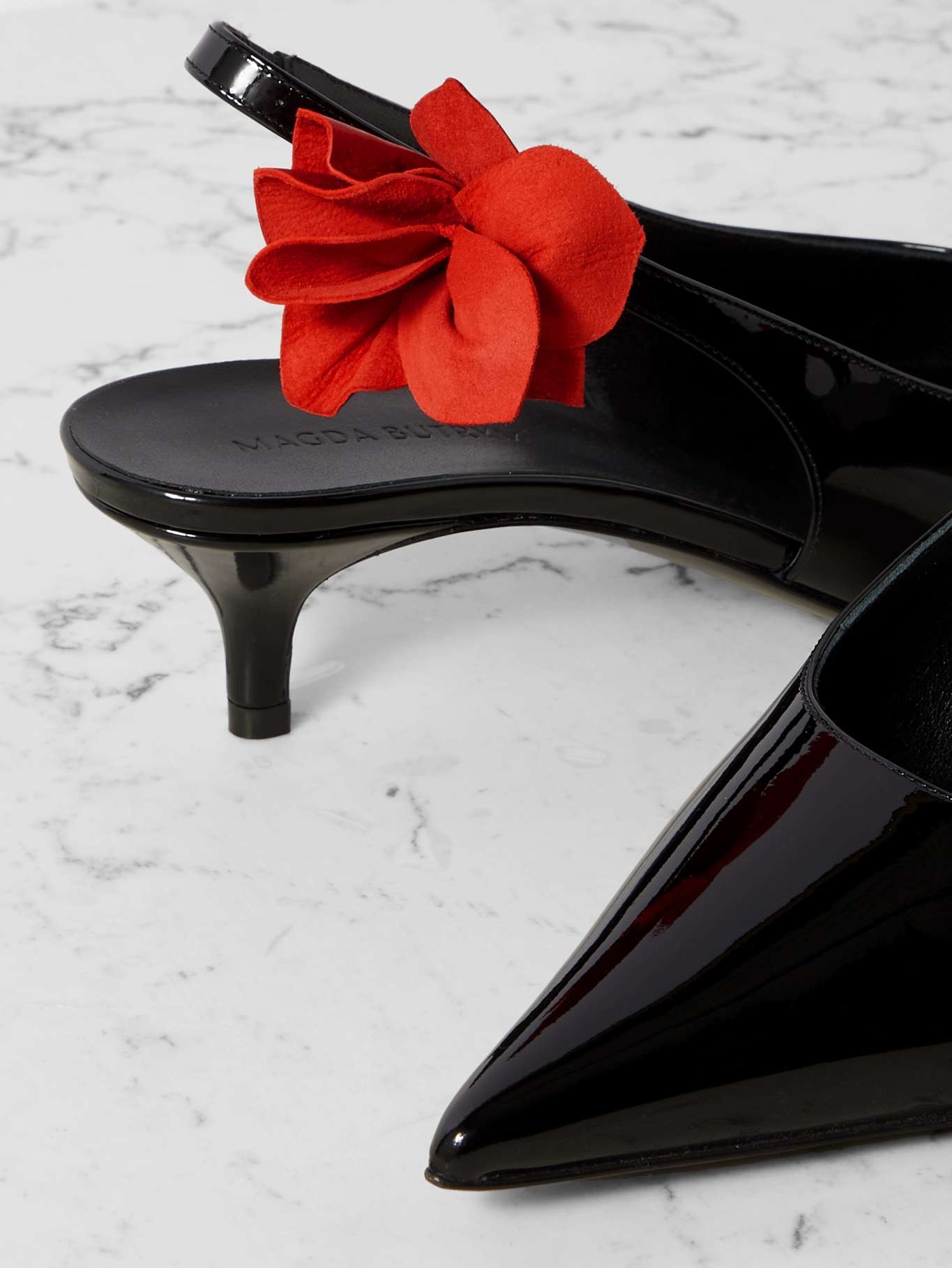 Appliquéd patent-leather slingback pumps - 4