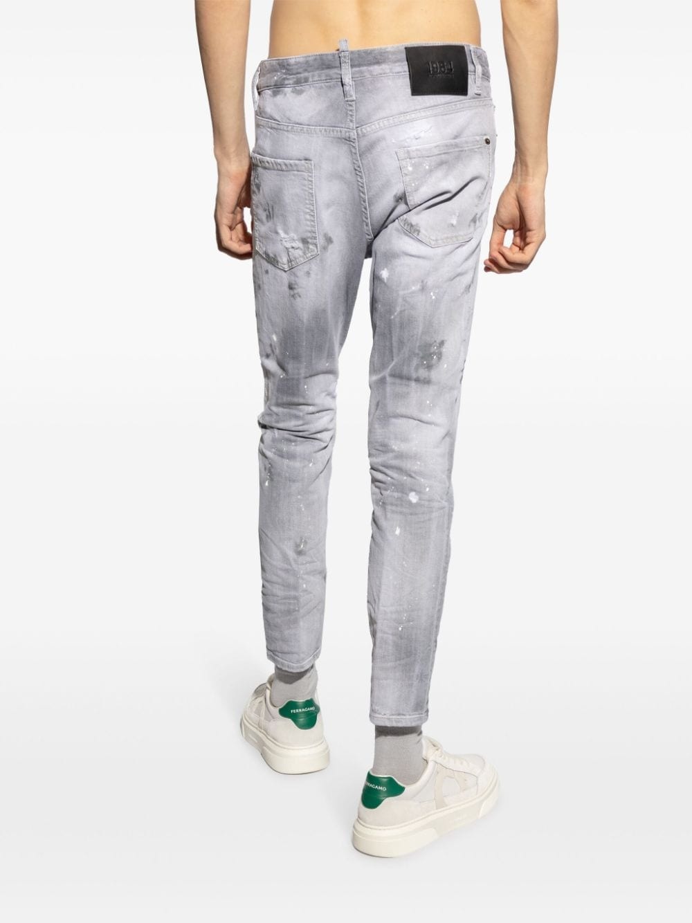 distressed-finish cotton jeans - 4