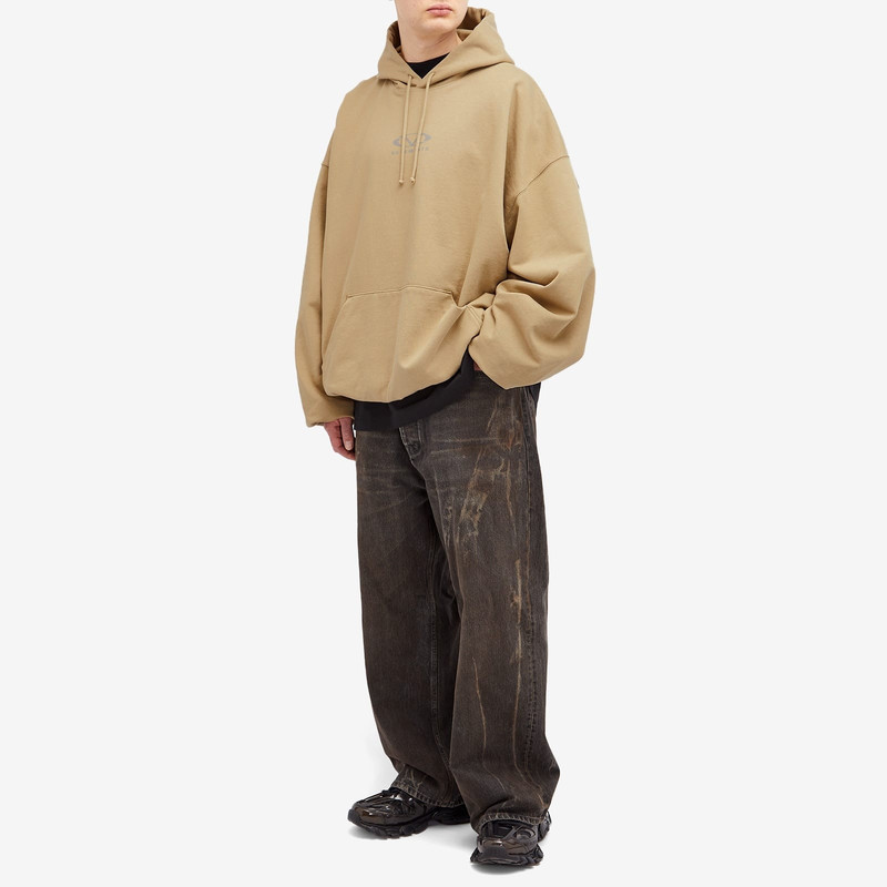 VETEMENTS Oval Logo Cropped Boxy Hoodie 4