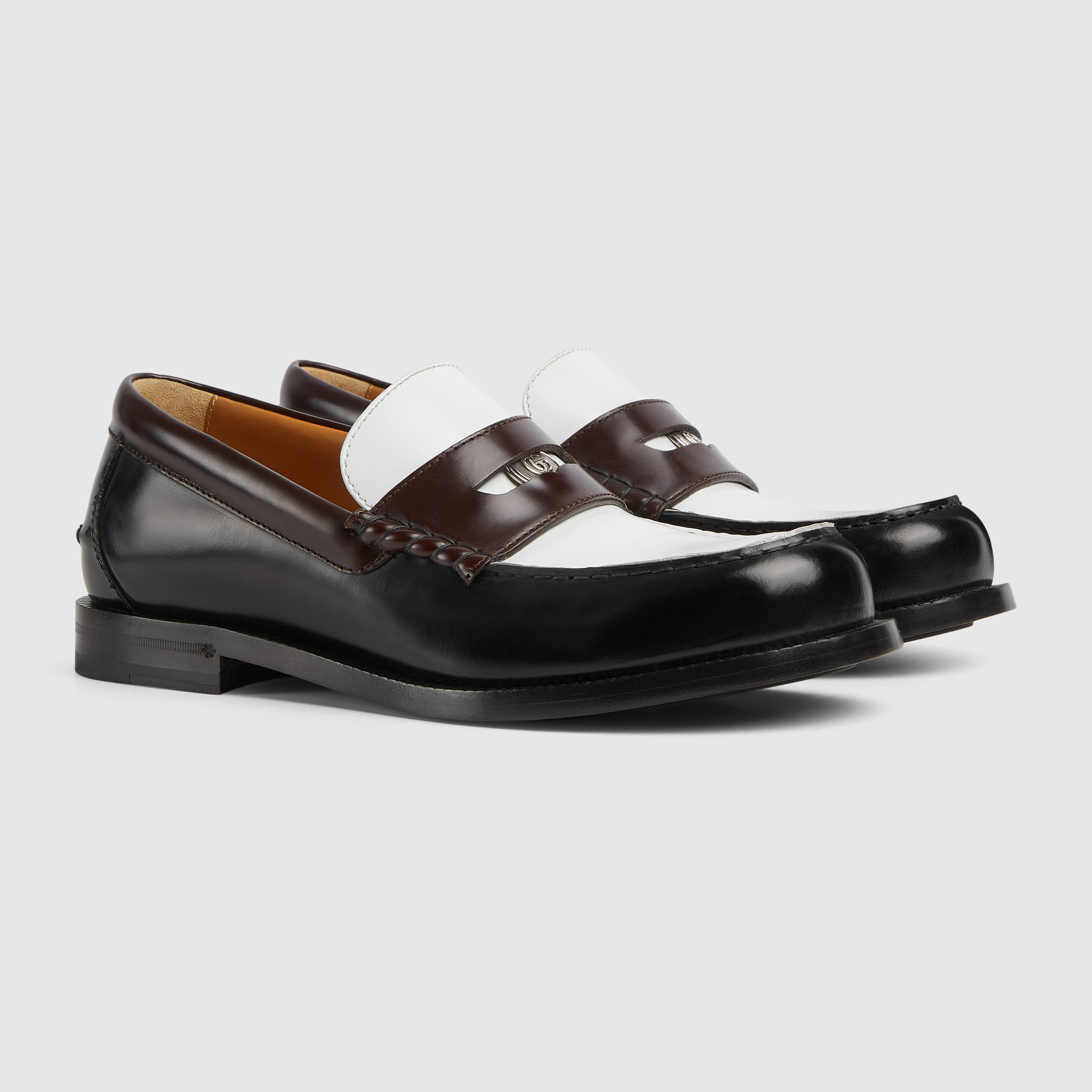 Men's loafer with removable detail - 2