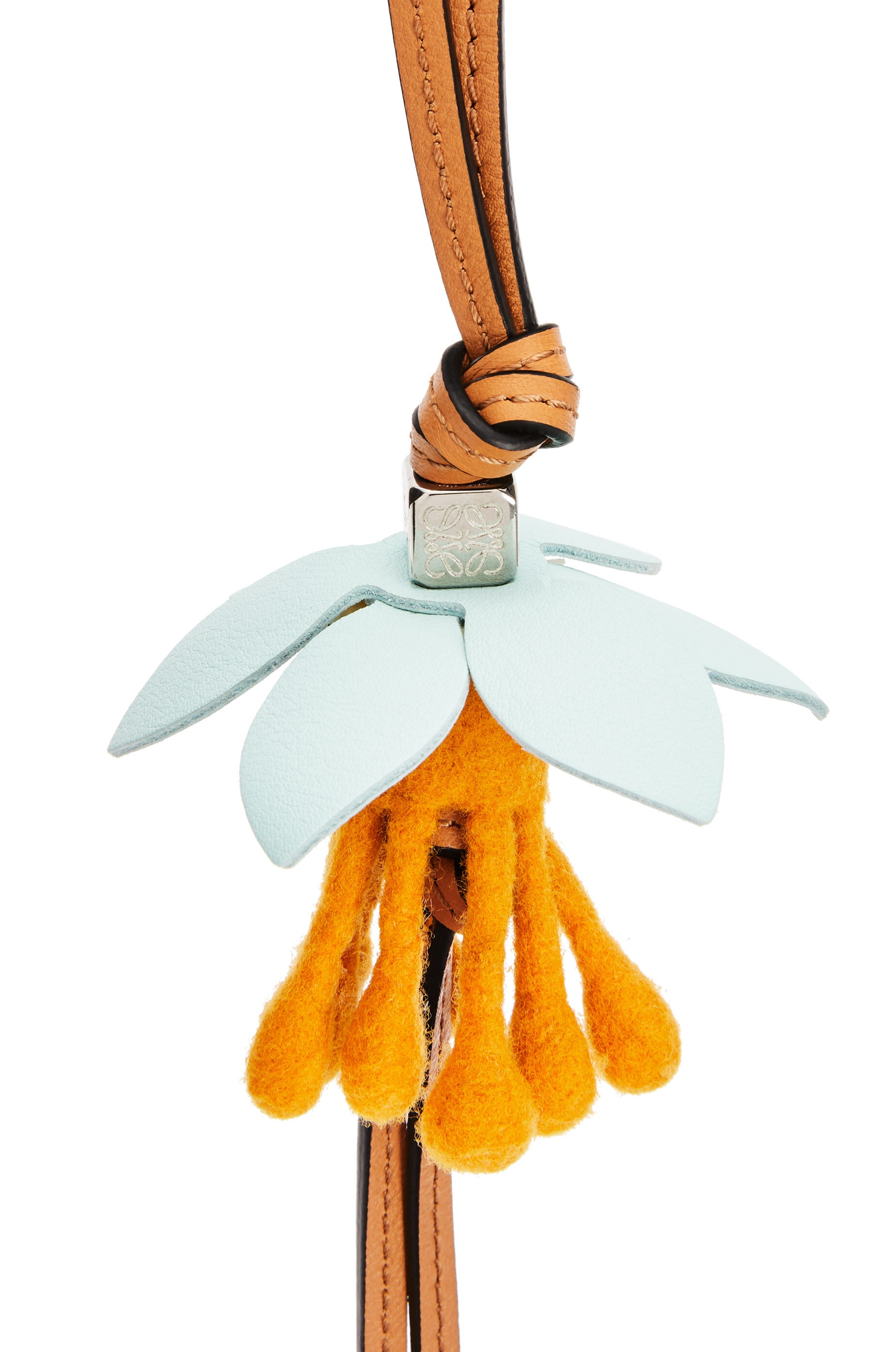 Flower charm in felt and calfskin - 3